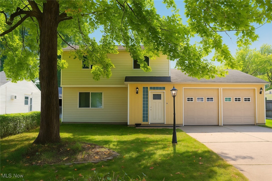 Move right into this charming Colonial with ample space, storage, and modern upgrades!
This home was re-sided with new windows in 2020, along with a beautifully updated kitchen featuring new cabinets, counters, and heated flooring. In 2022, all trim and laminate flooring were installed, adding to the fresh and modern feel throughout.
Behind the garage, you’ll discover a bonus recreation room or flexible space—perfect for a home office, gym, or playroom. The spacious kitchen offers sliding doors that open to an inviting backyard, complete with a 20x16 workshop already plumbed for heated floors.
The large living room, adjacent to the kitchen, is ideal for entertaining family and friends. Upstairs, you’ll find three comfortable bedrooms, providing the privacy and retreat you deserve after a long day.
Located in a welcoming community with its own yacht club, this home is a dream for boaters and water enthusiasts alike.
Don’t miss out—call today to schedule your private showing!