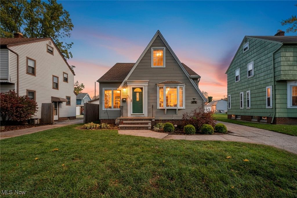 Photo of 4413 W 173rd Street, Cleveland, OH 44135 (MLS # 5140109)
