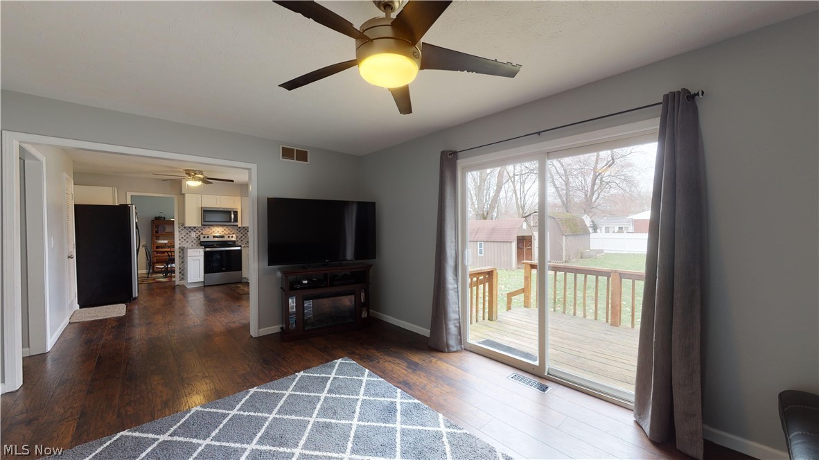 Charring Cross Meadows - Residential