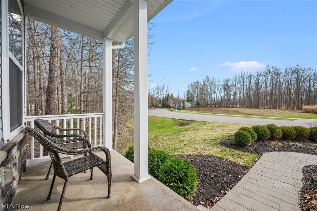 Photo of 10564 Herrington Drive, Reminderville, OH 44202 (MLS # 5192557)