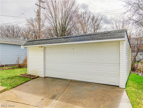 Tiny photo for 15606 Scottsdale Boulevard, Shaker Heights, OH 44120 (MLS # 5253681)