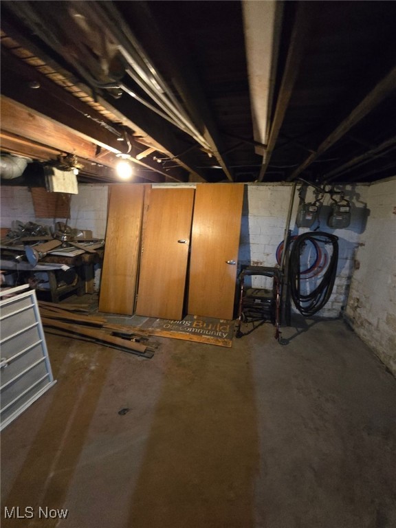 Crawford Land Cos 03 - Residential Income