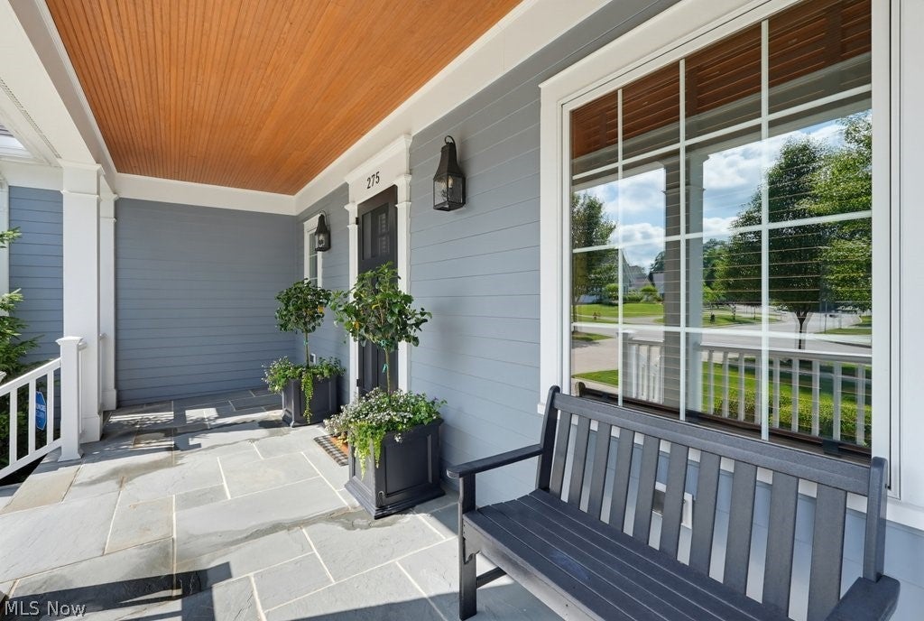 275 Falls Walk Way