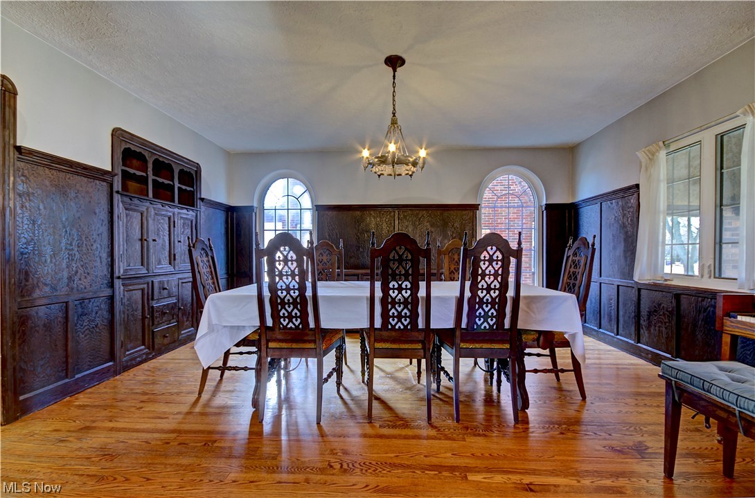 A E Meades - Residential