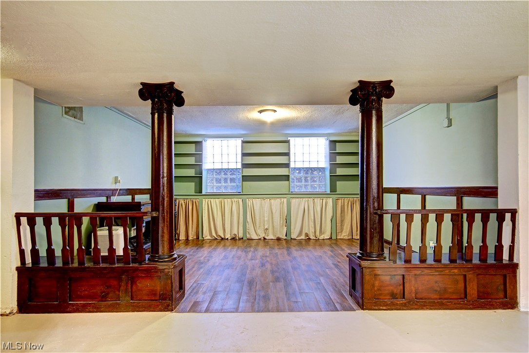 A E Meades - Residential