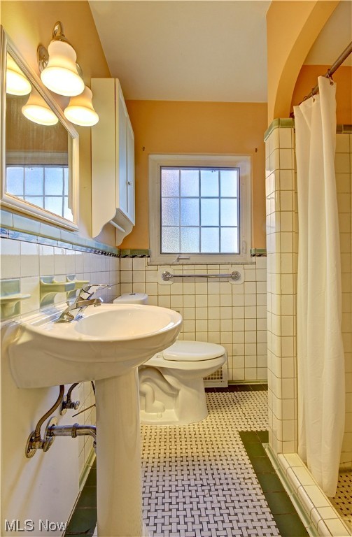 A E Meades - Residential