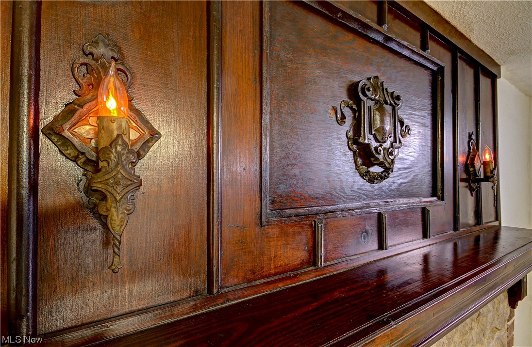 A E Meades - Residential