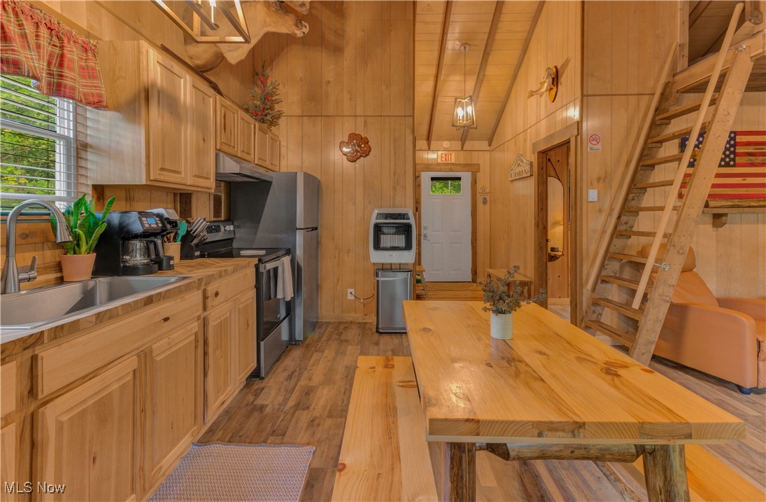 7324 Ferngreen Road, Carrollton, Ohio image 13