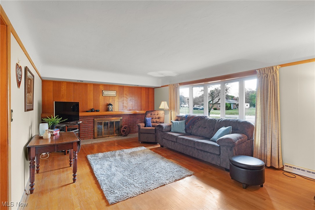 G A Barnows Cedar Point - Residential