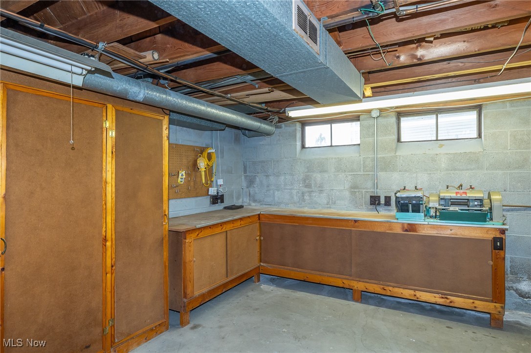 G A Barnows Cedar Point - Residential