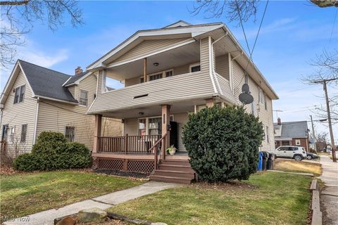 Tiny photo for 18802 Cherokee Avenue #2/UP, Cleveland, OH 44119 (MLS # 5179147)