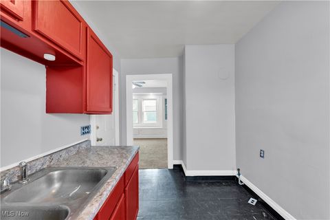 Tiny photo for 18802 Cherokee Avenue #2/UP, Cleveland, OH 44119 (MLS # 5179147)