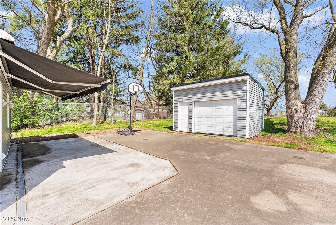 4089 Faircrest Street, Canton, Ohio image 4