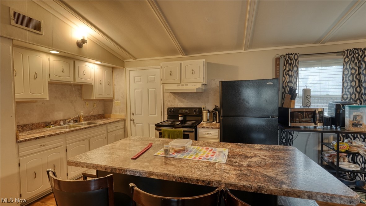 Phillips & Robinsons Add - Residential