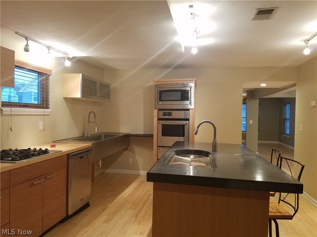 Levi Martins - Residential Lease