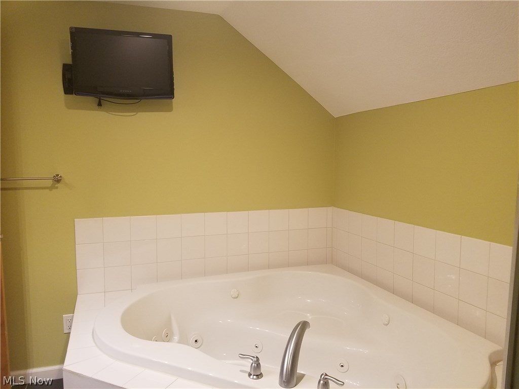 Levi Martins - Residential Lease