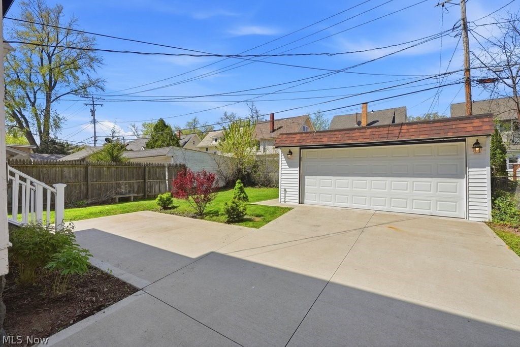 Genck Realty Cos Lakewood - Residential