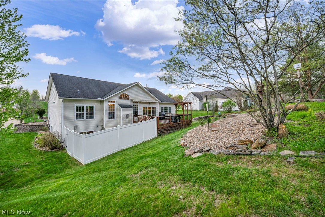 Emerald Lakes Ph 03 - Residential