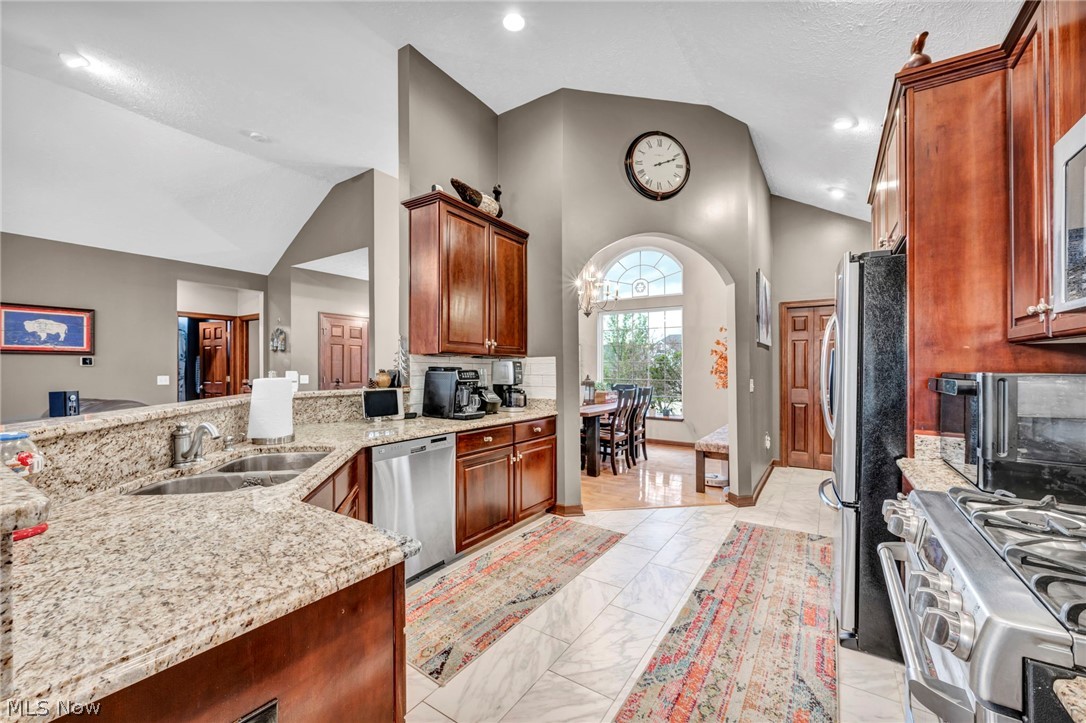 Emerald Lakes Ph 03 - Residential