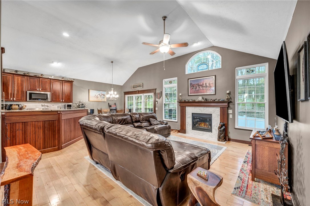 Emerald Lakes Ph 03 - Residential