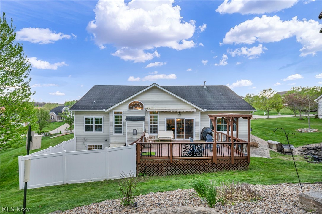 Emerald Lakes Ph 03 - Residential