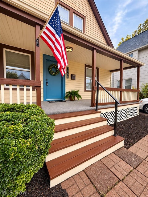 Tiny photo for 3856 W 17th Street, Cleveland, OH 44109 (MLS # 5255806)