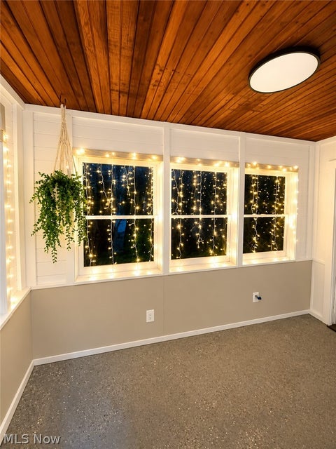 Tiny photo for 3856 W 17th Street, Cleveland, OH 44109 (MLS # 5255806)