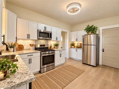 Tiny photo for 3856 W 17th Street, Cleveland, OH 44109 (MLS # 5255806)