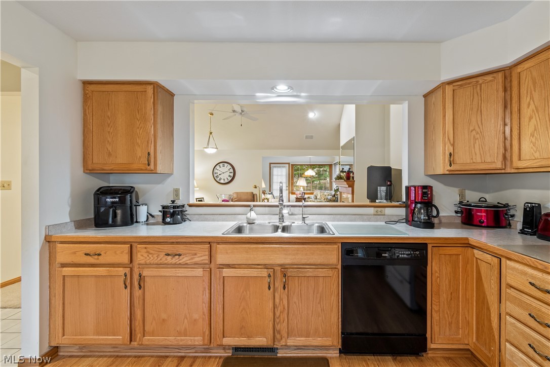 Robin Ridge Condo - Residential