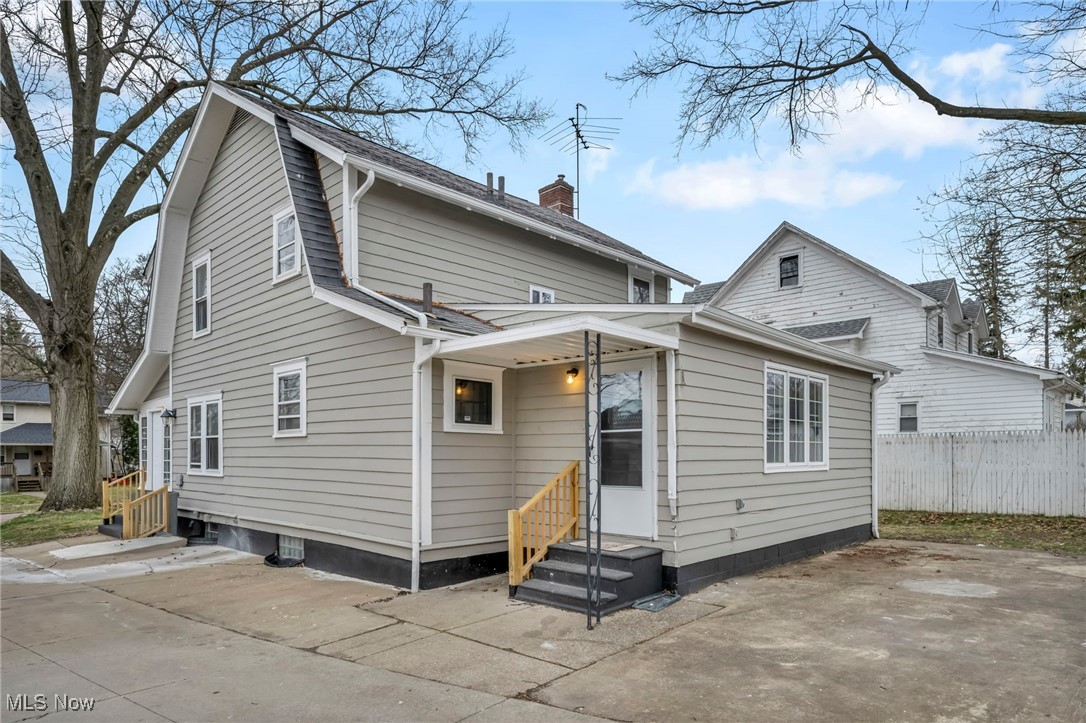 829 Crestview Ave Ave, Akron, Ohio image 4