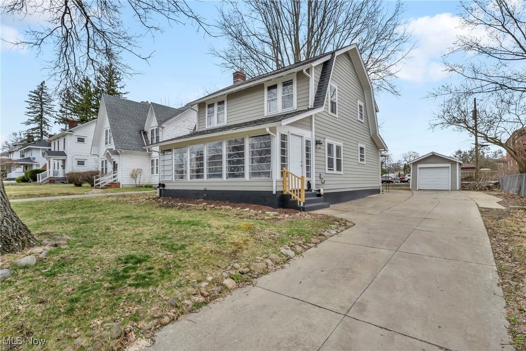829 Crestview Ave Ave, Akron, Ohio image 3