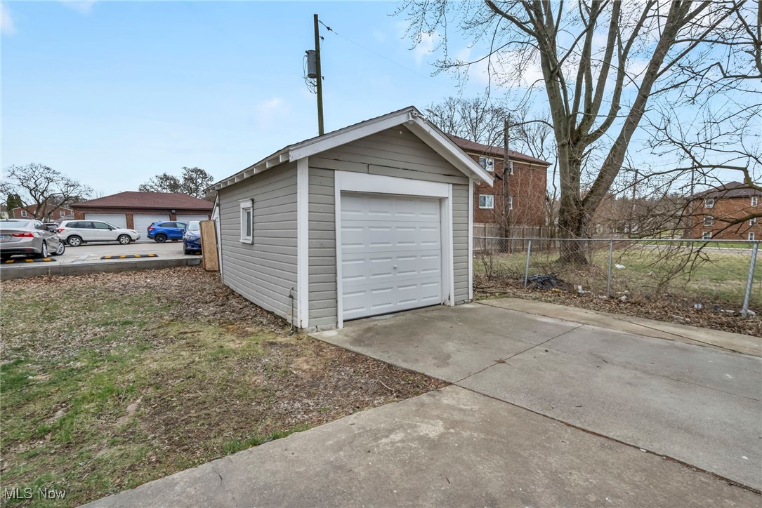 829 Crestview Ave Ave, Akron, Ohio image 6