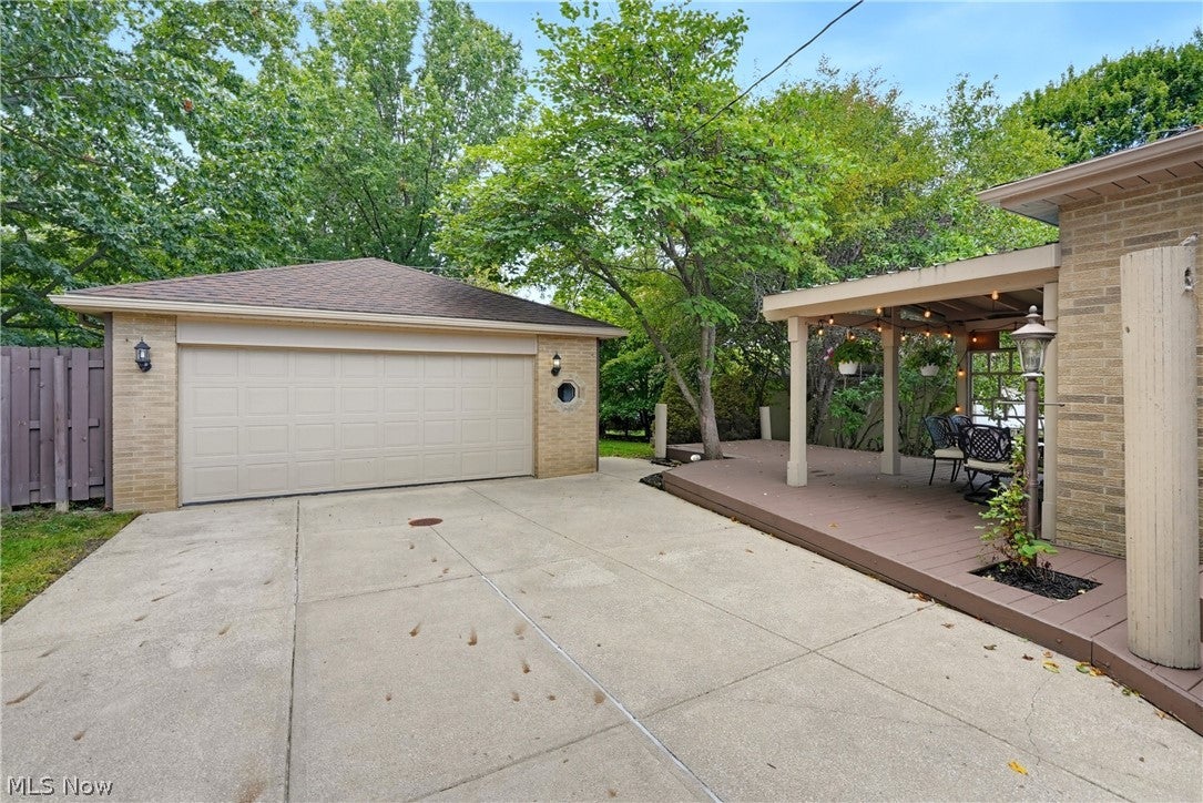 7386 Meadow Lane