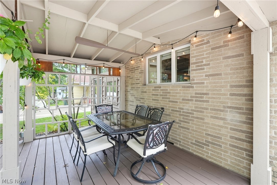 7386 Meadow Lane