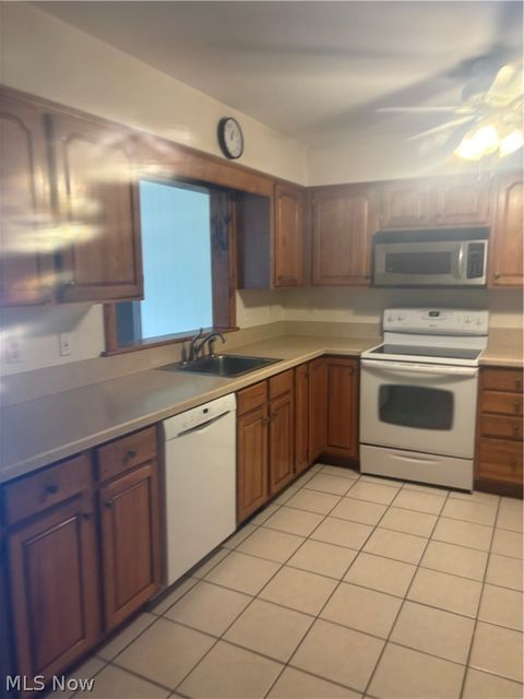 Tiny photo for 2265 Country Club Drive, Wickliffe, OH 44092 (MLS # 5188220)