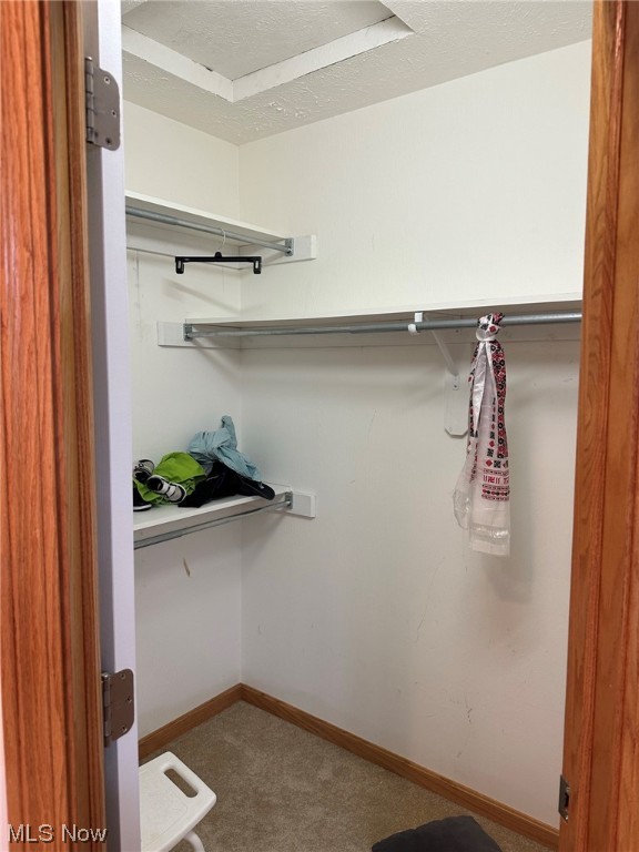 Creekside Rdg Conservation PUD - Residential Lease