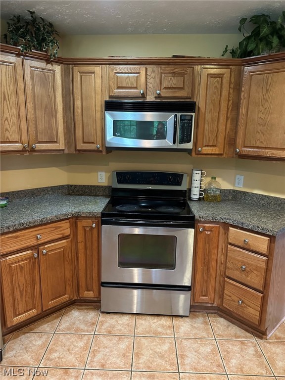 Creekside Rdg Conservation PUD - Residential Lease