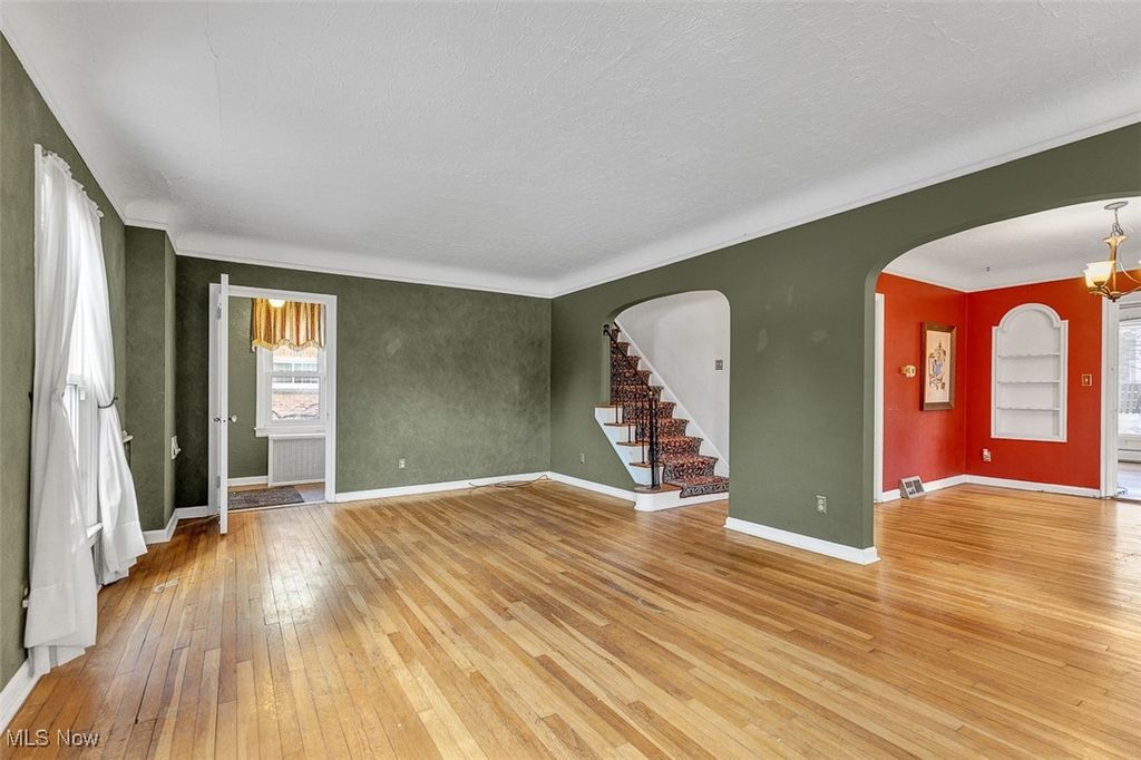 Photo of 2317 Canterbury Road, University Heights, OH 44118 (MLS # 5181397)