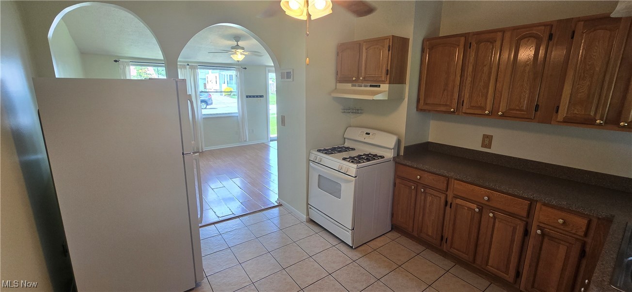 322 Concord Avenue, Elyria, Ohio image 7