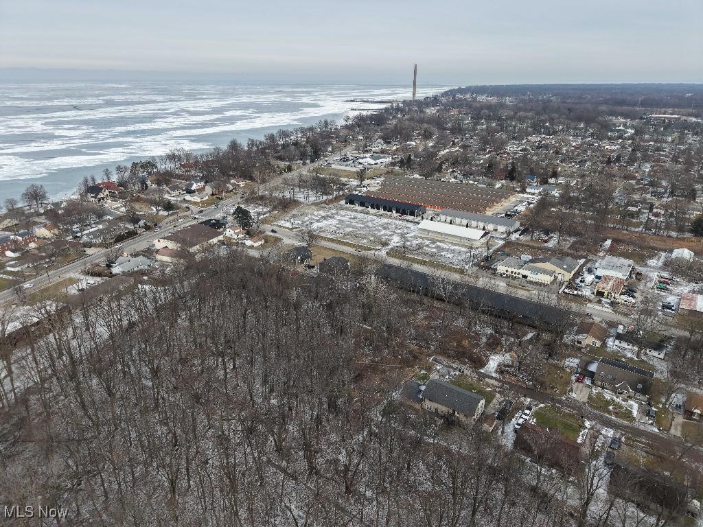Lakeview Avenue, Sheffield Lake, Ohio image 3