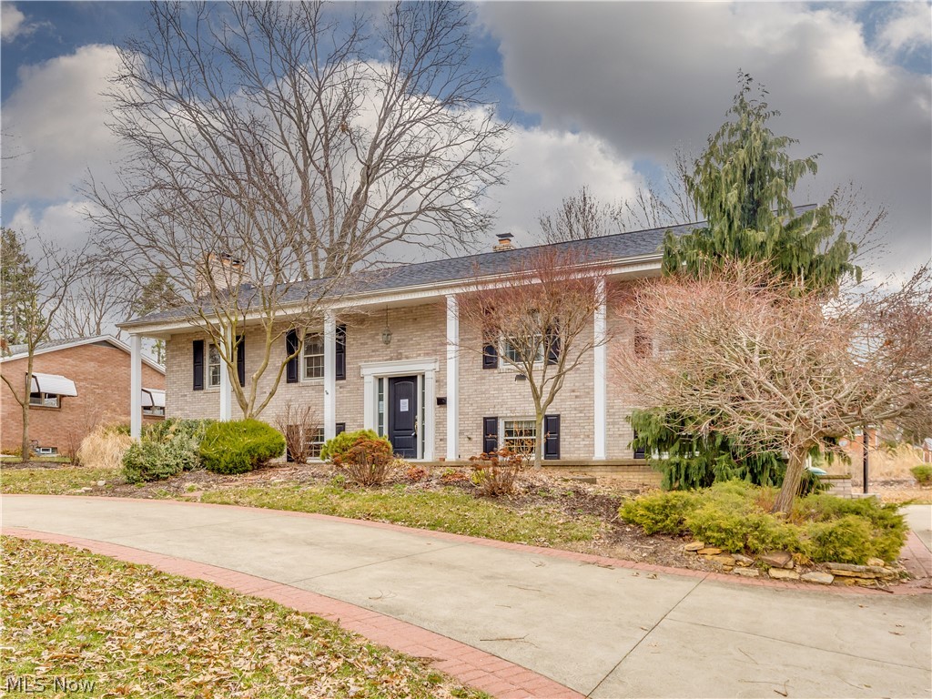 Shrine Village - Residential