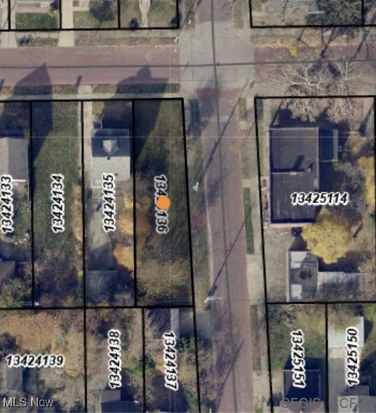 Davis & Judsons - Land