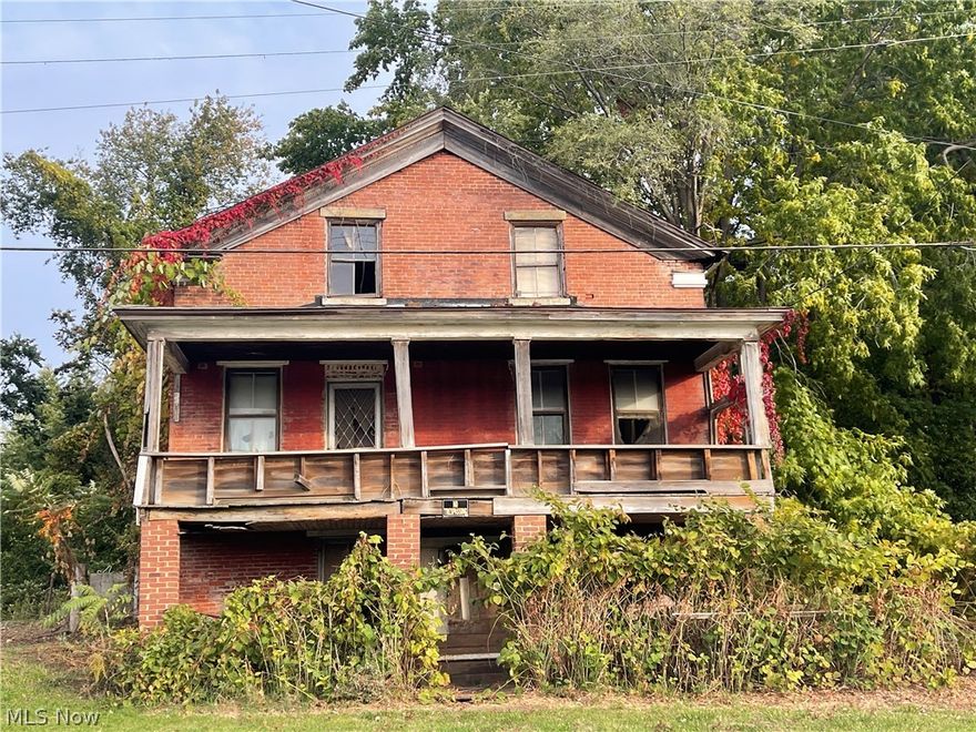 Wooded 22.5800 acres zoned B1. Land can be used for business or residential!  Many possibilities for this property! Pond on property per the seller but condition is unknown.  Schedule your showing to walk the property!