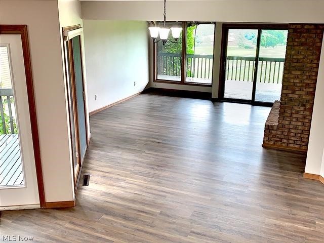 Countryside Condo - Residential