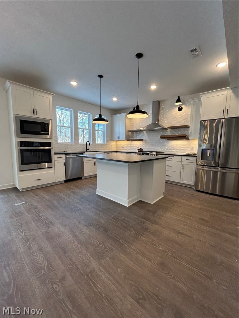 Lighthouse Bluffs - Residential