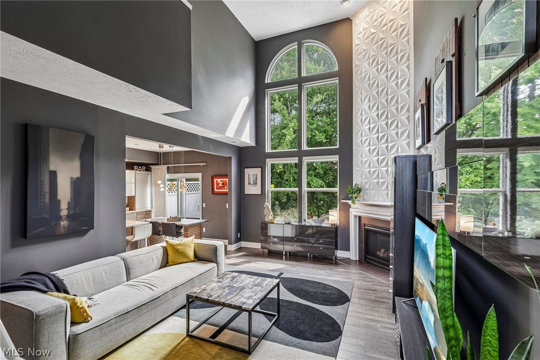 3892 Gardiner Run