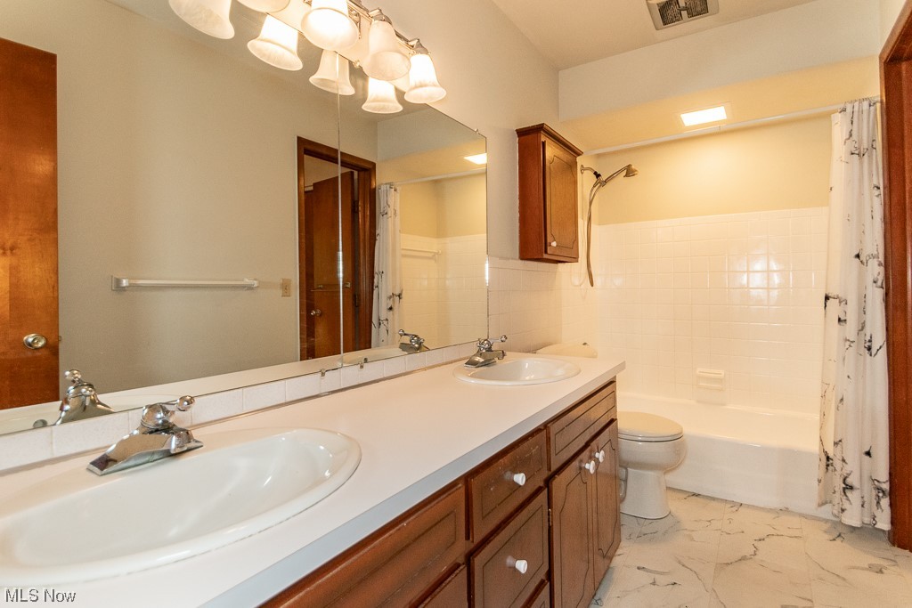 Meadowlawn Condo - Residential