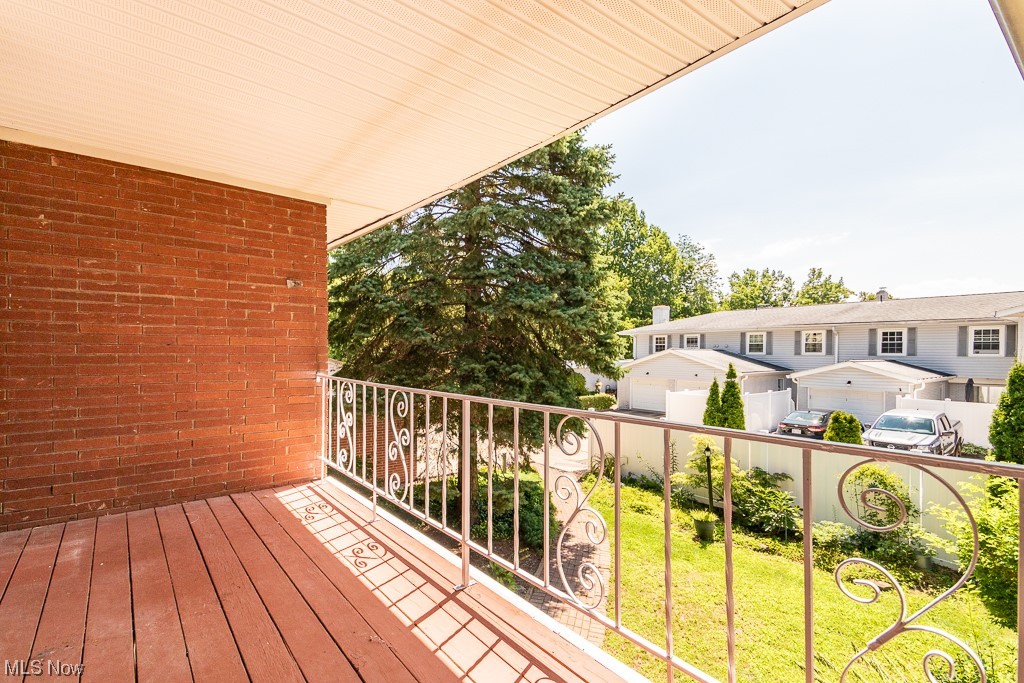 Meadowlawn Condo - Residential