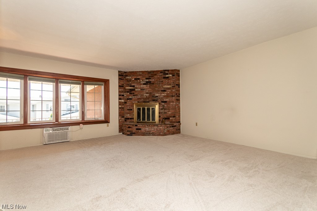 Meadowlawn Condo - Residential