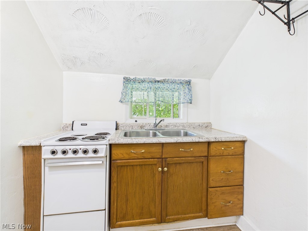 Coventry Township - Residential Income